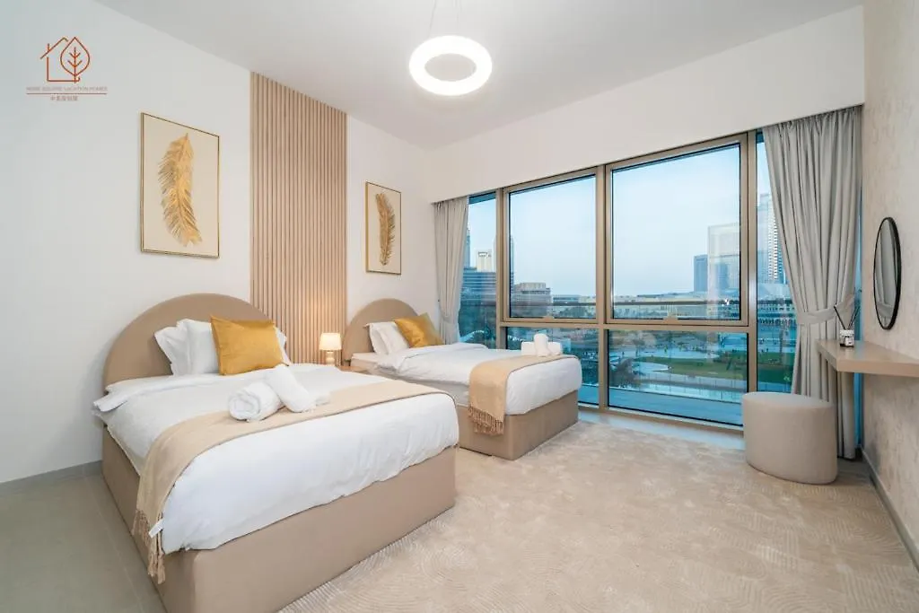 Cozy 2-Bed Home With Burj Khalifa Views 204Gr-2 Dubaï Appartement
